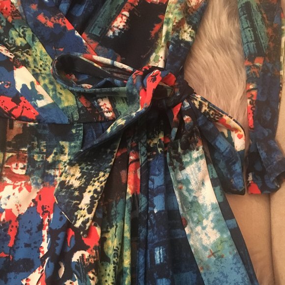 Water Colored Wrap Style Dress - Picture 2 of 7